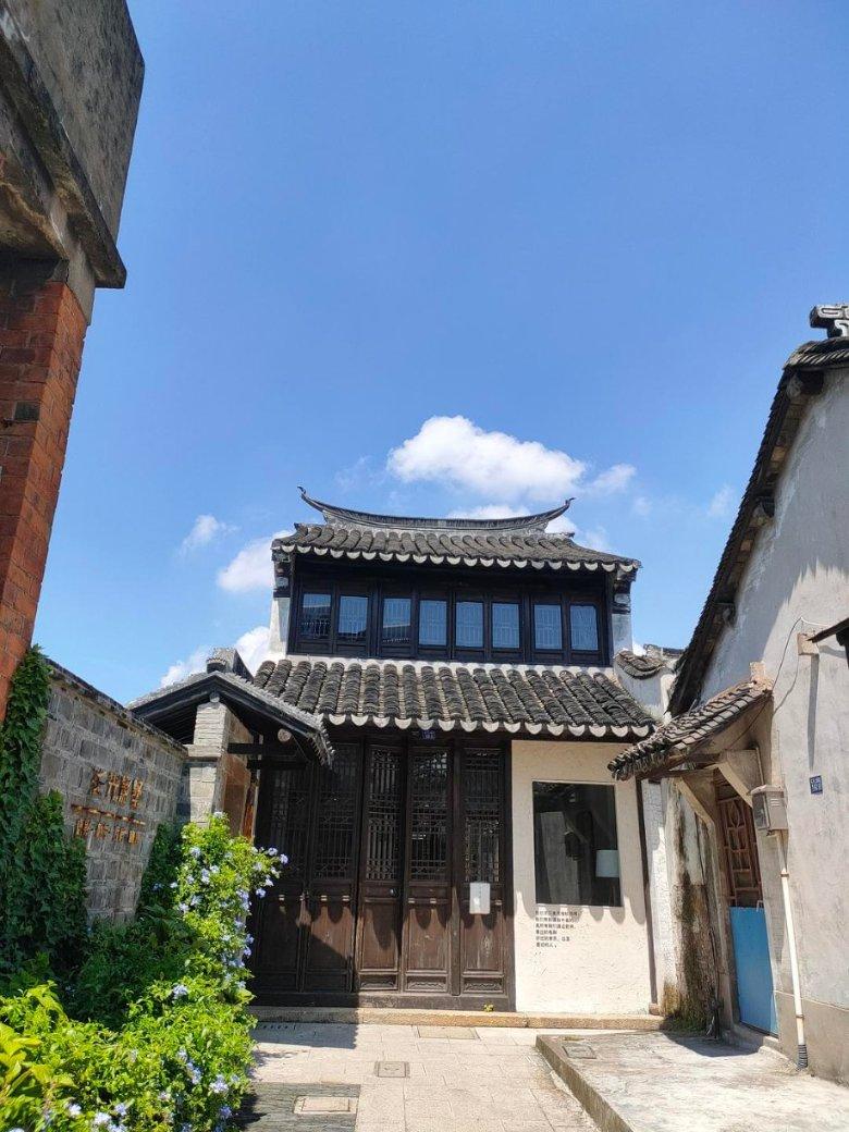 贵阳康养职业大学赴省疾控中心调研